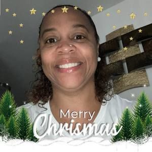 Meet your Posher, Charvette